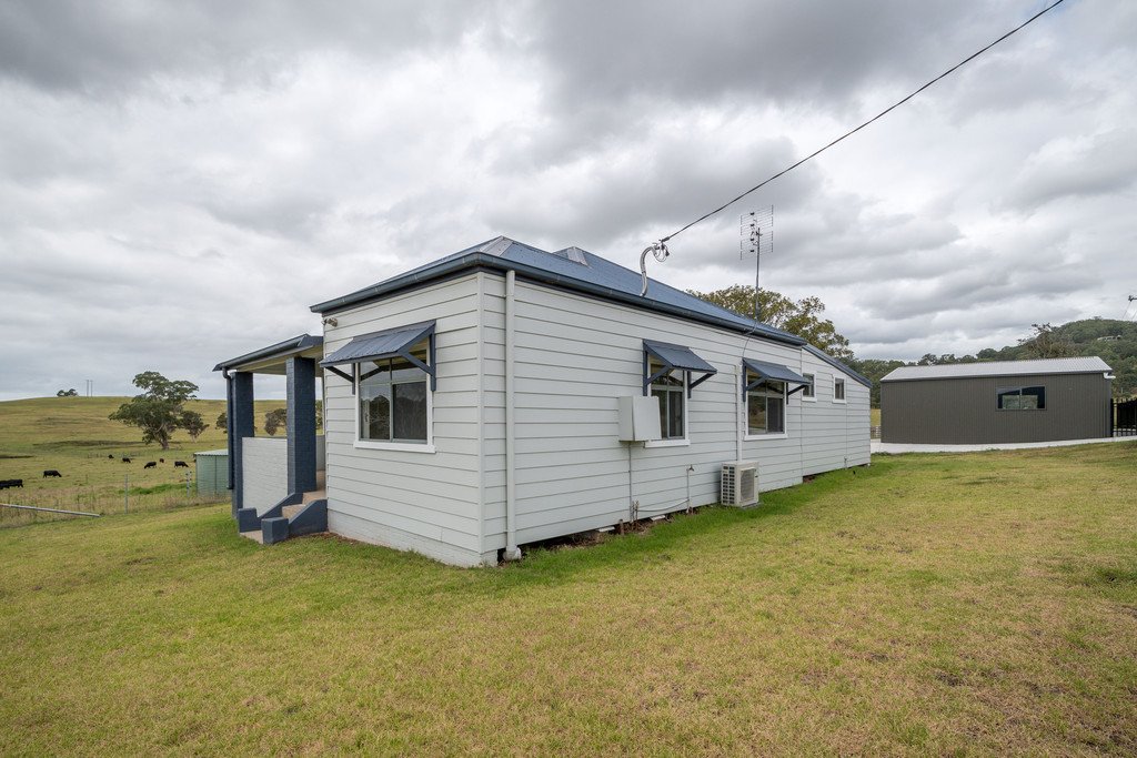 19 South Avondale Road DAPTO 12