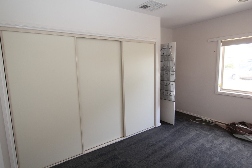 1/9 Spencer Street SEBASTOPOL 8