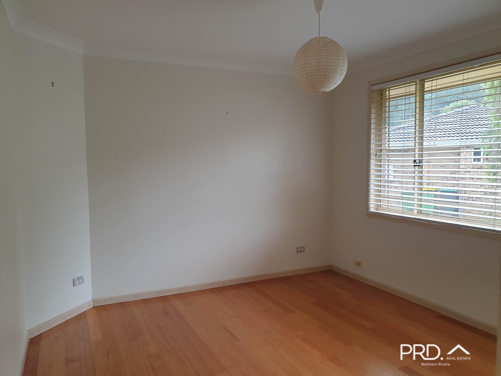 1/9 Stanley Court GOONELLABAH 5