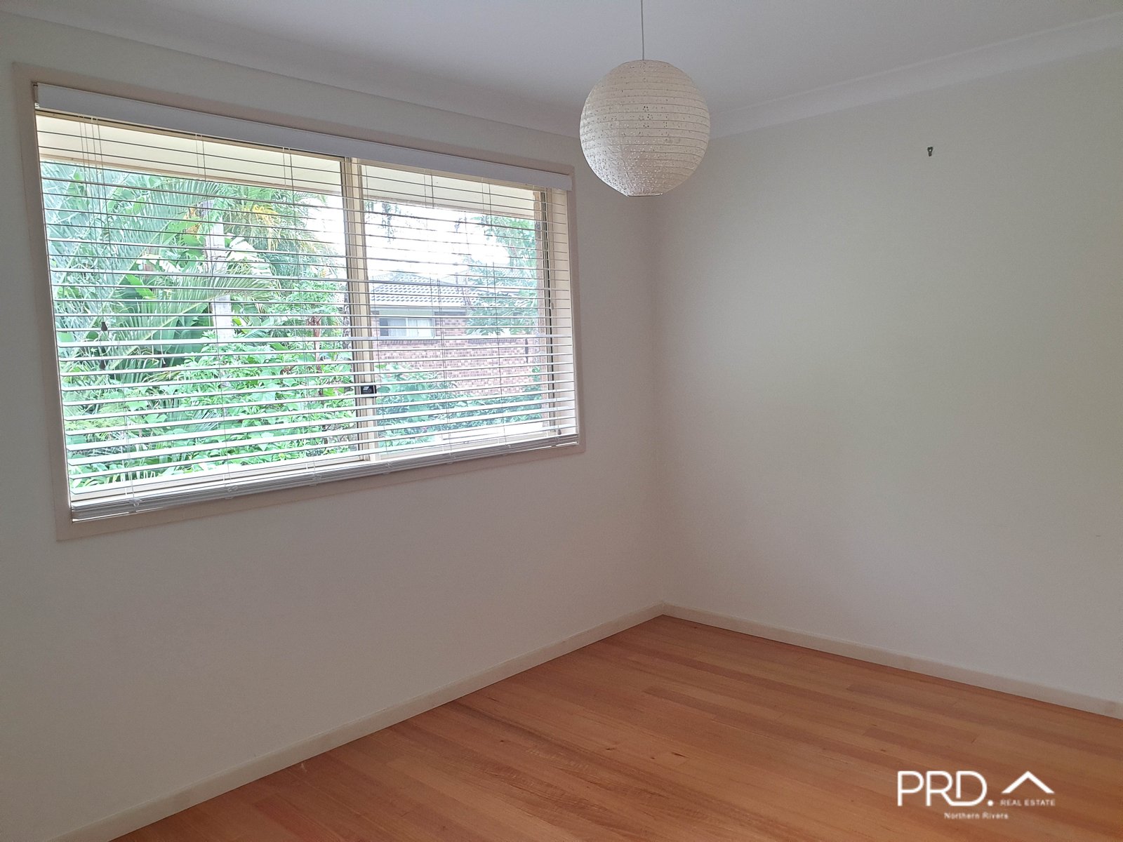 1/9 Stanley Court GOONELLABAH 6