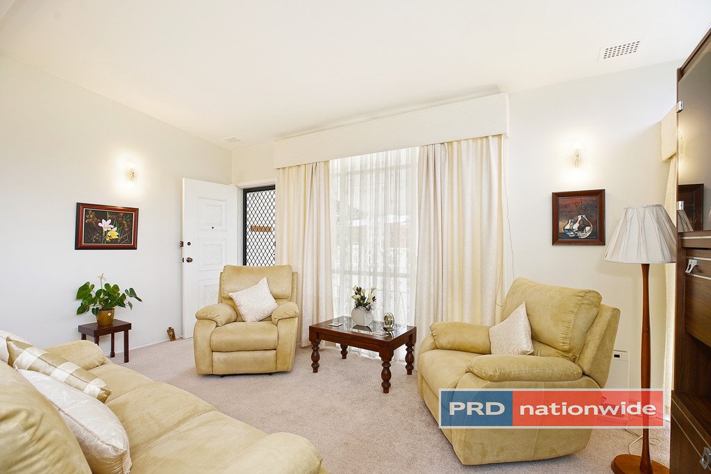 19 Stapley Street KINGSWOOD 2