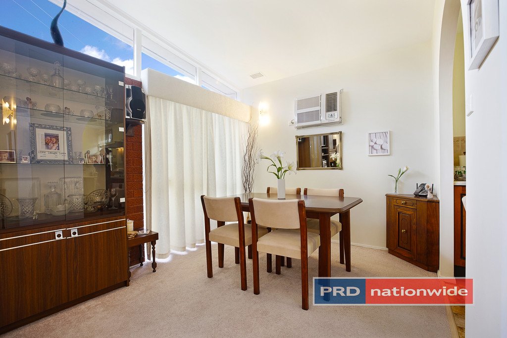 19 Stapley Street KINGSWOOD 3