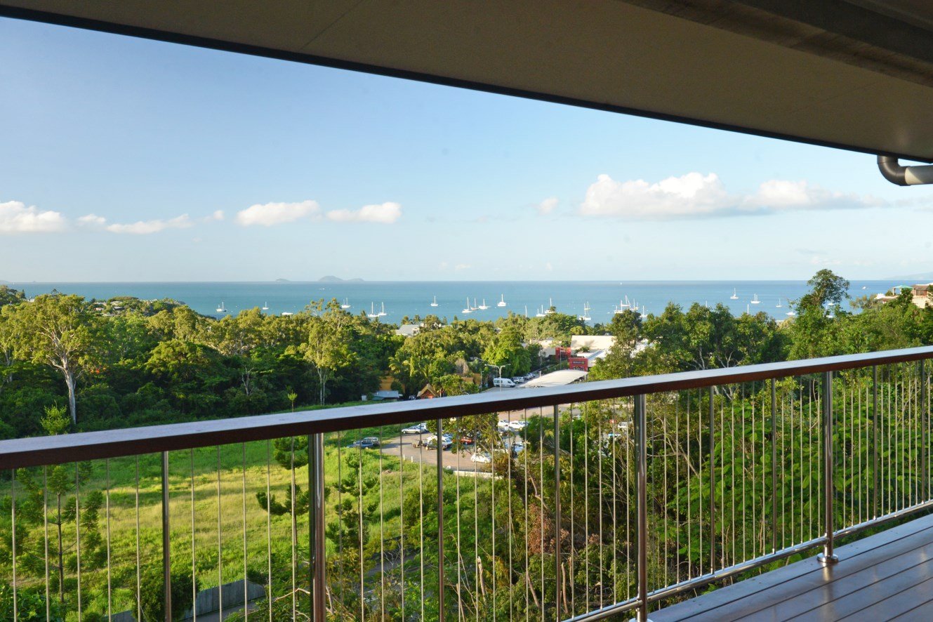 19 Stonehaven Court AIRLIE BEACH 5