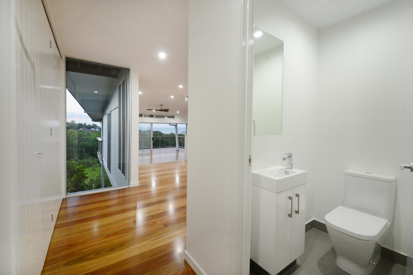 19 Stonehaven Court AIRLIE BEACH 8