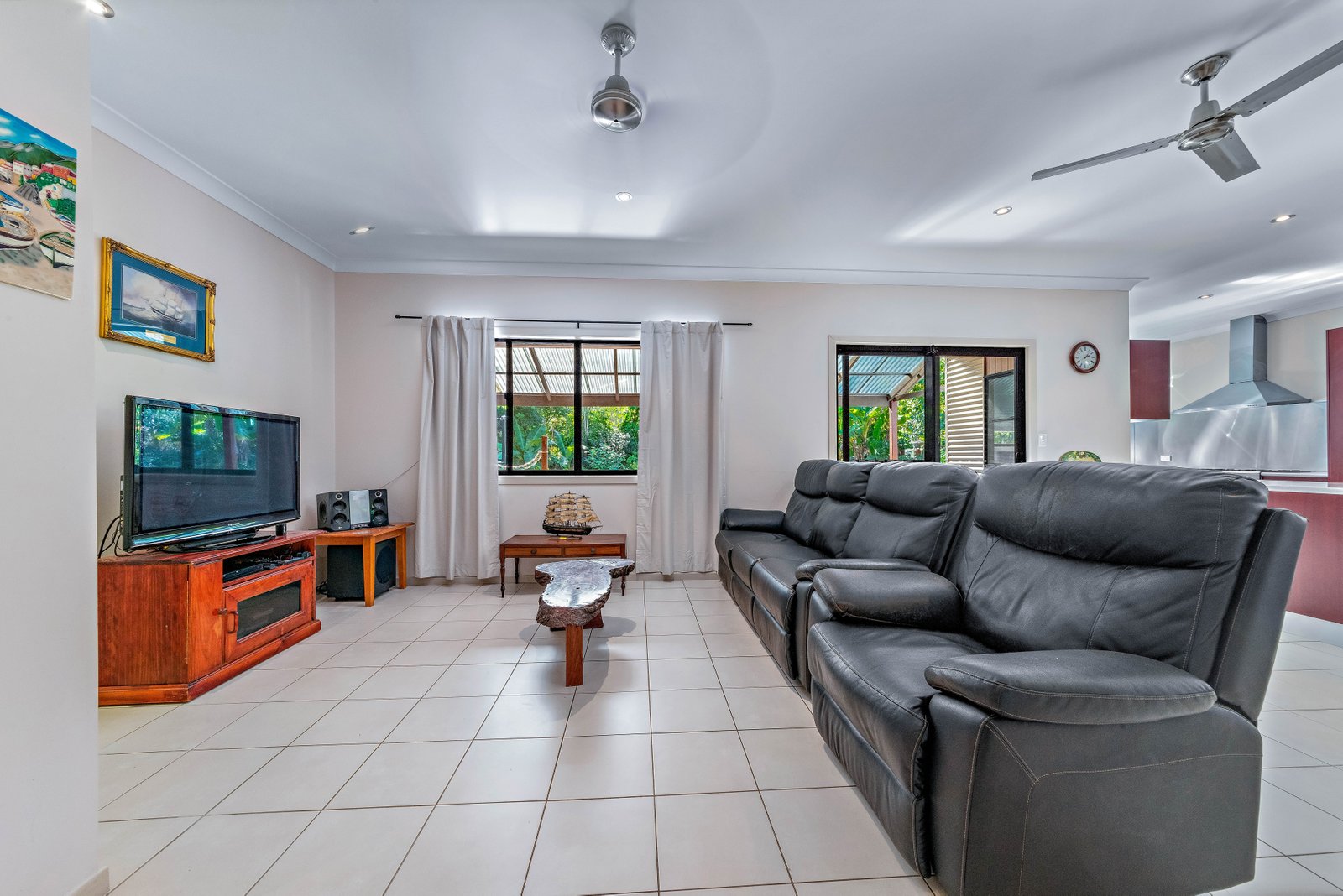 19 Stormvogel Drive MANDALAY 9