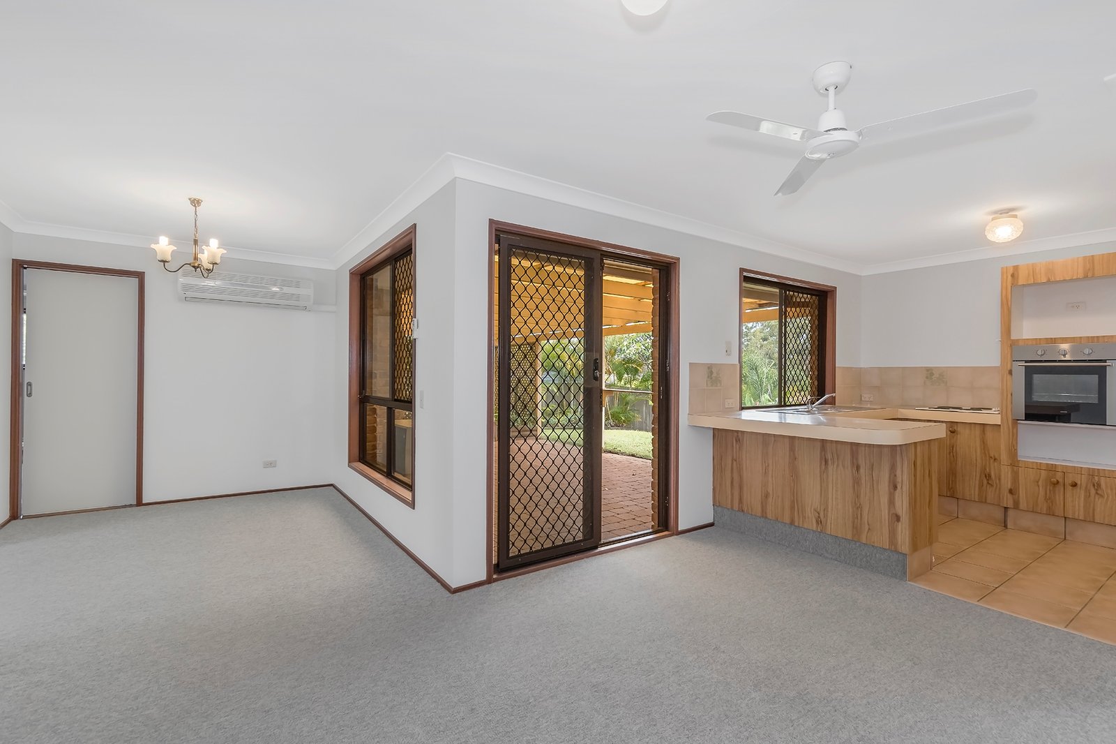 19 Sunningdale Circuit ROBINA 2