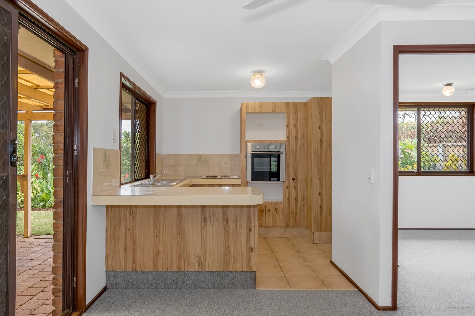 19 Sunningdale Circuit ROBINA 4