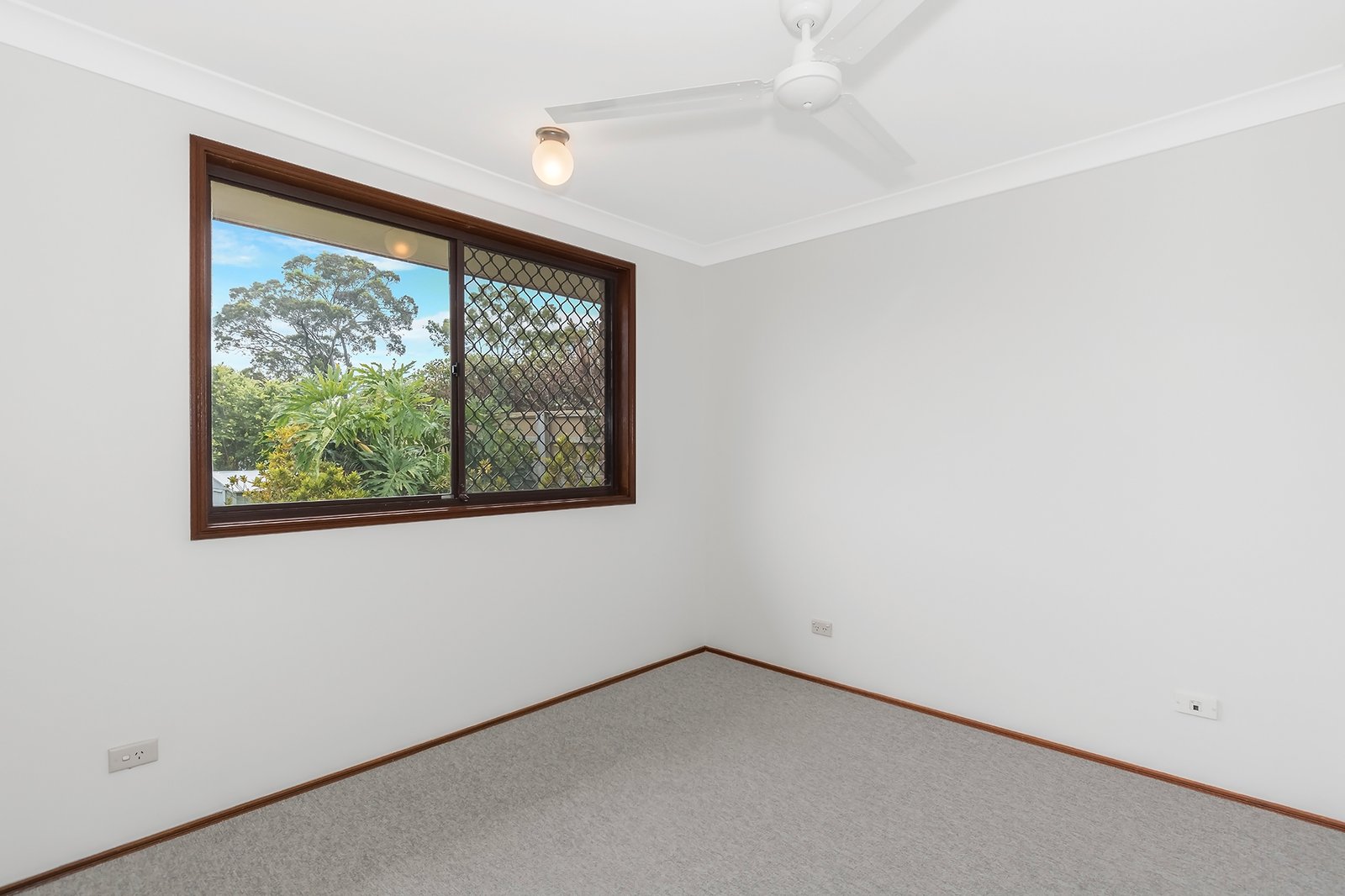 19 Sunningdale Circuit ROBINA 8