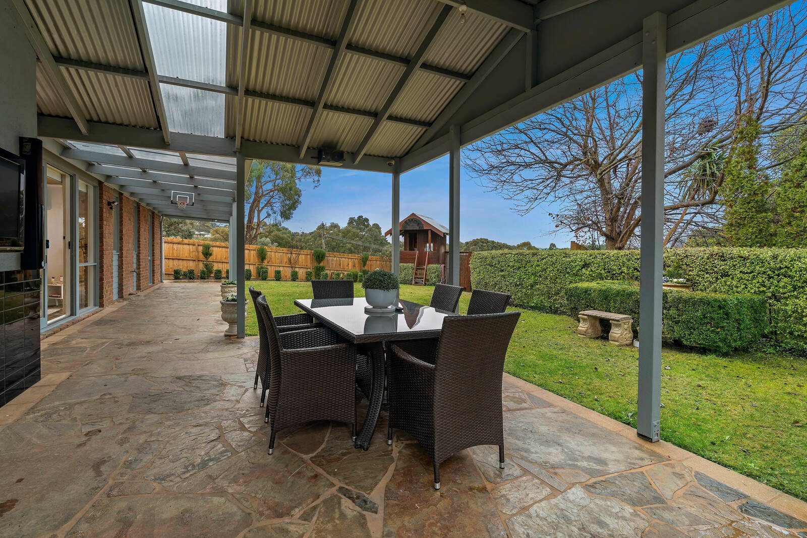 Real Estate and Property in 19 Sunset Avenue, Templestowe, VIC