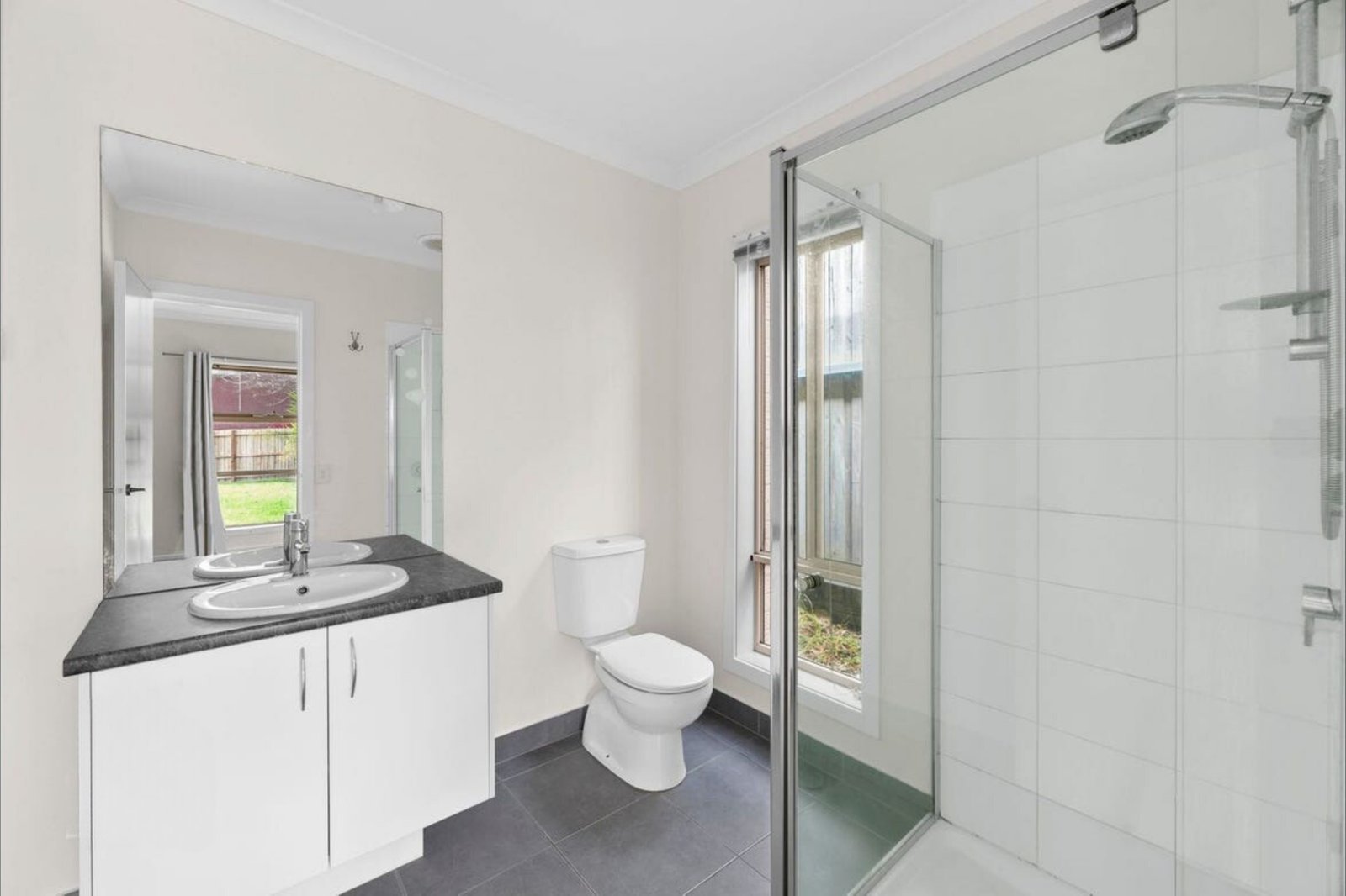 Real Estate and Property in 19 Sunset Place, Ocean Grove, VIC