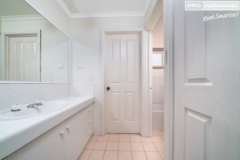 19 Swan Street FLOWERDALE 8
