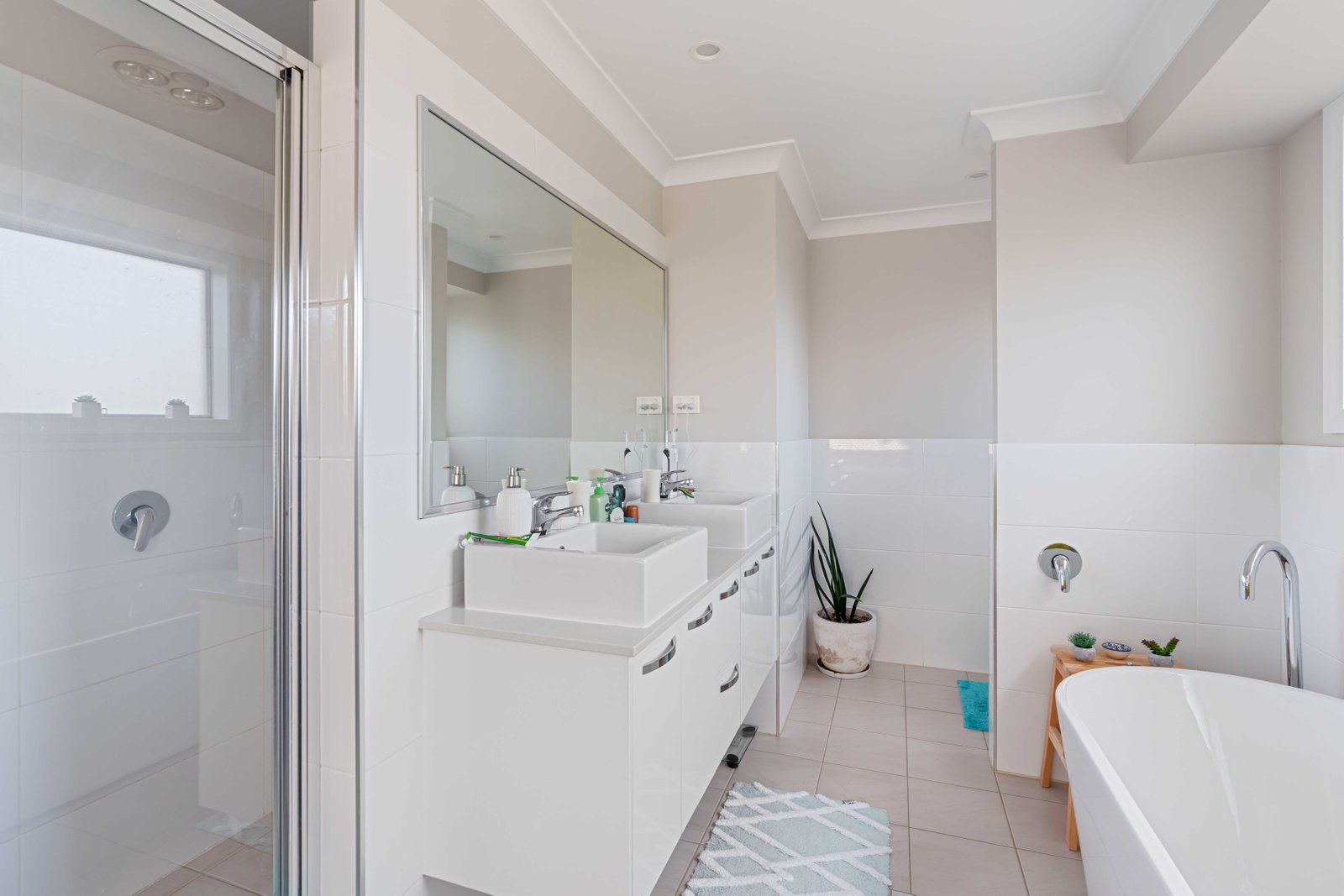 19 Taloumbi Place ORANGE 14