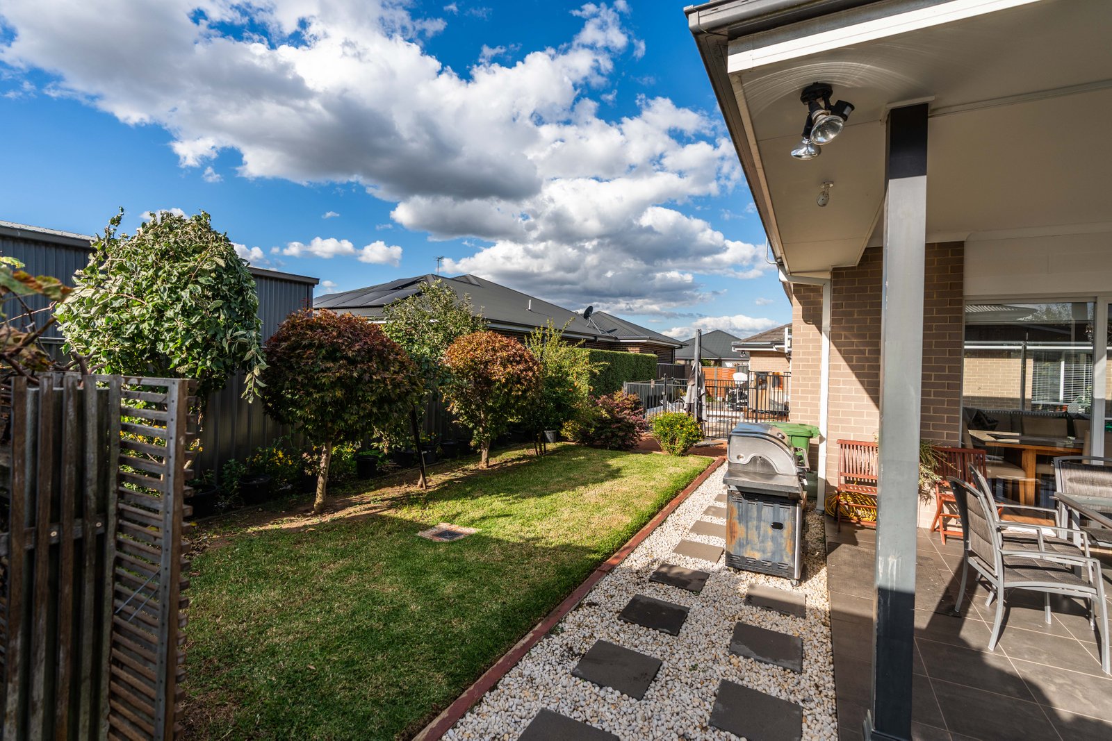 19 Taloumbi Place ORANGE 18