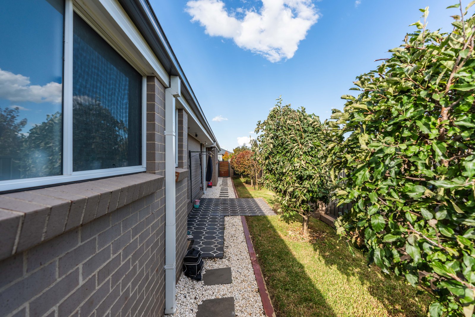 19 Taloumbi Place ORANGE 21