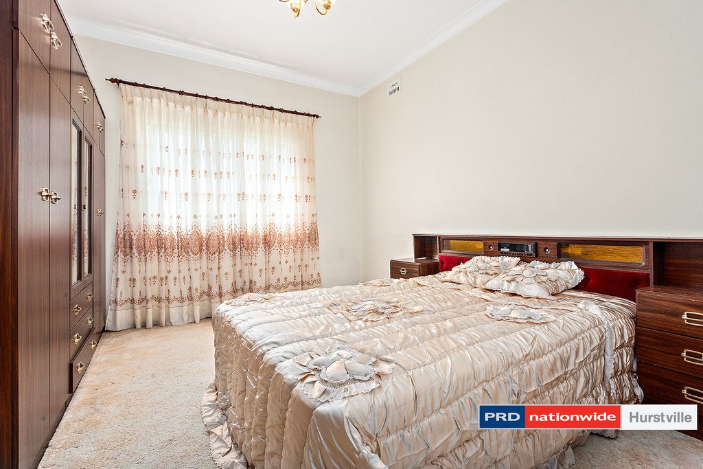 19 Taunton Rd  HURSTVILLE 6