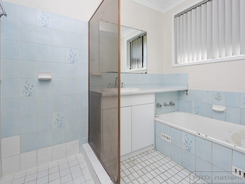 19 Taylor Avenue THORNTON 3