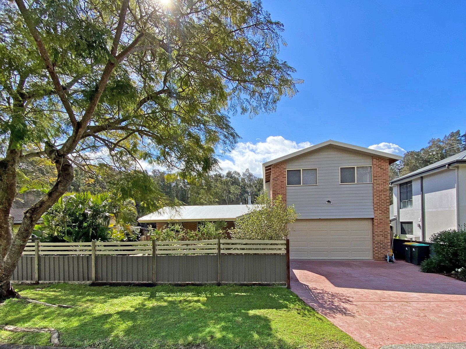 19 Taylor Road TAYLORS BEACH 1