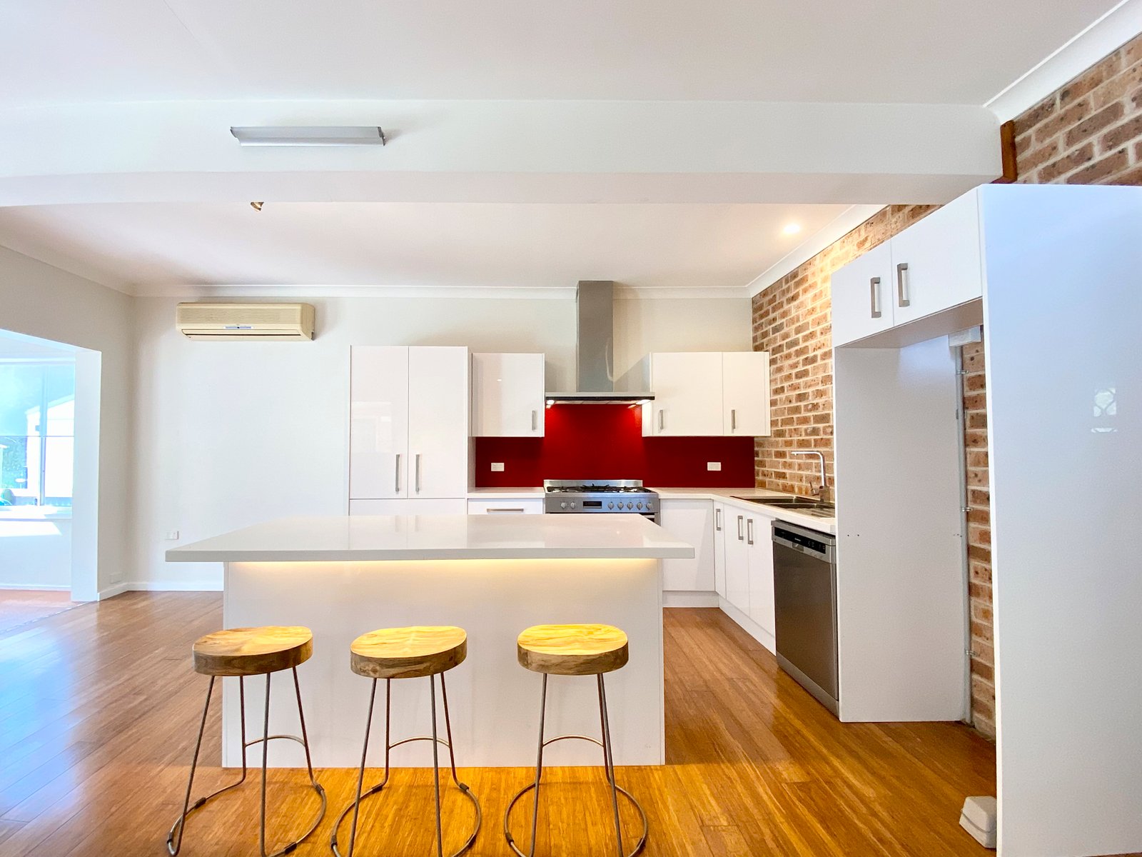 19 Taylor Road TAYLORS BEACH 5