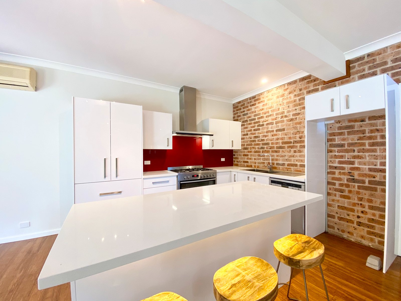 19 Taylor Road TAYLORS BEACH 8