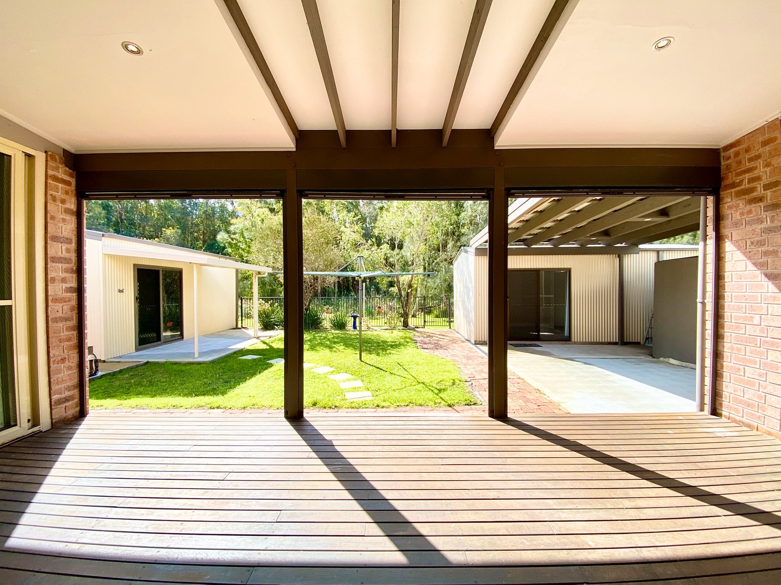 19 Taylor Road TAYLORS BEACH 28