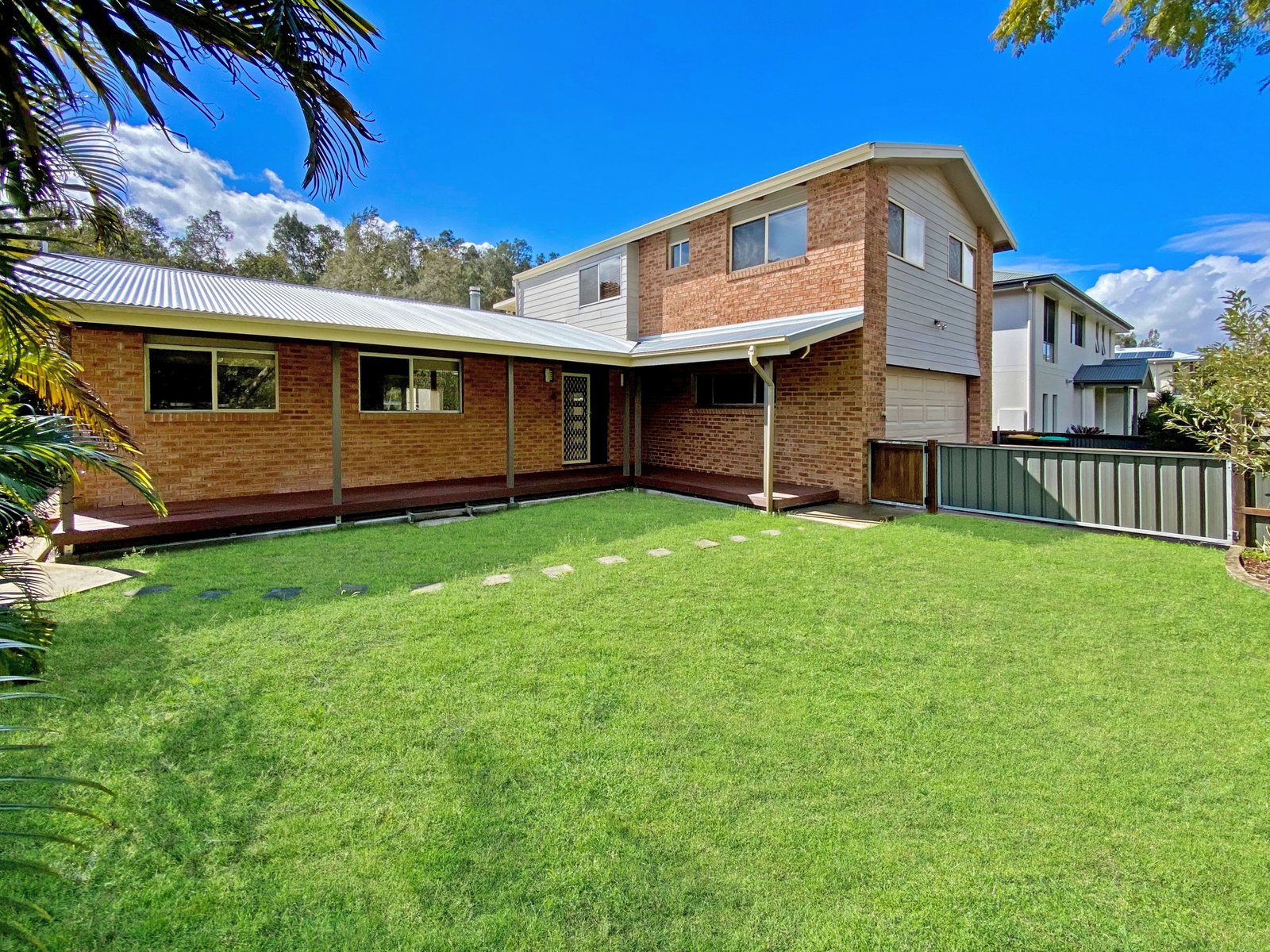 19 Taylor Road TAYLORS BEACH 34