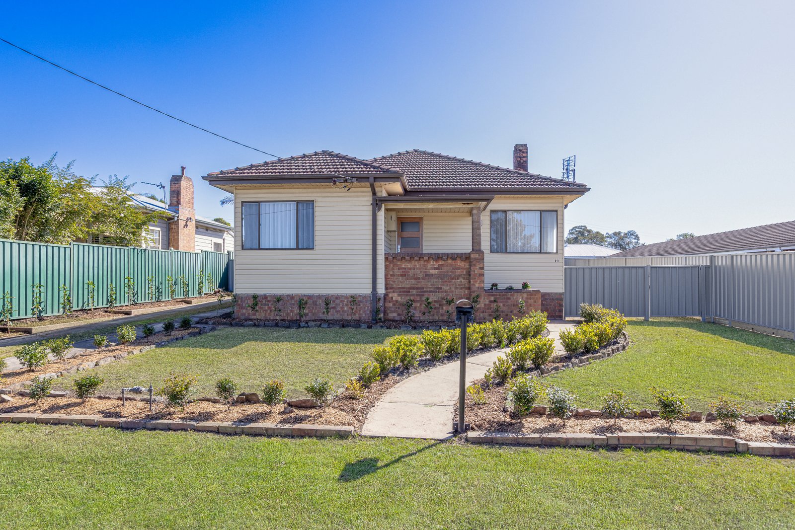 19 Tenambit Street EAST MAITLAND 22