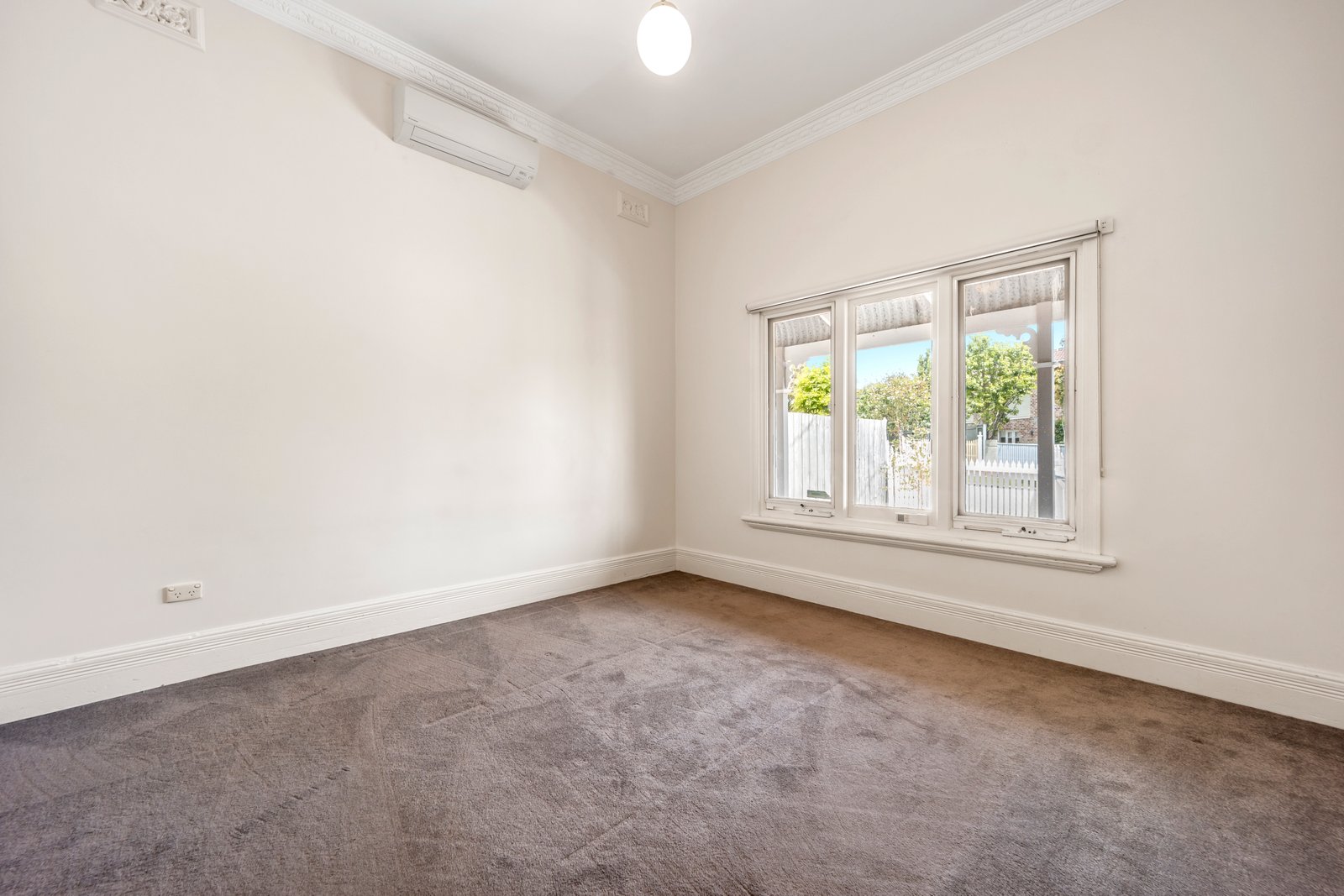Gallery: 19 Tennyson Street