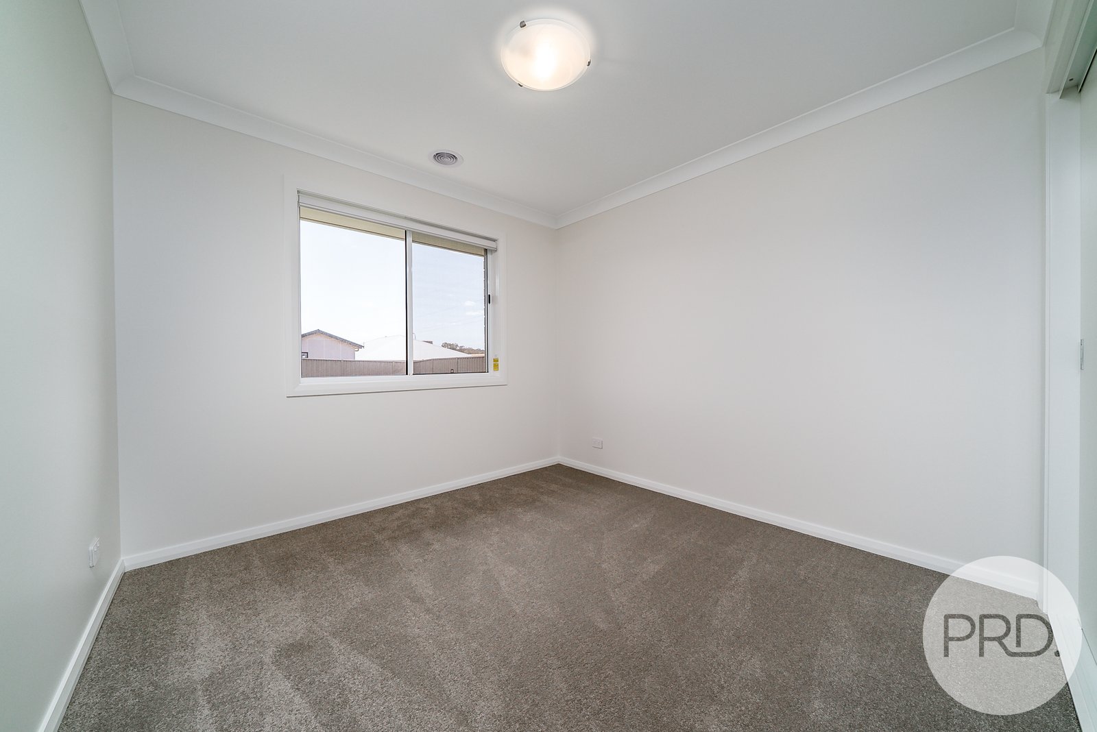19 Thane Court LLOYD 19