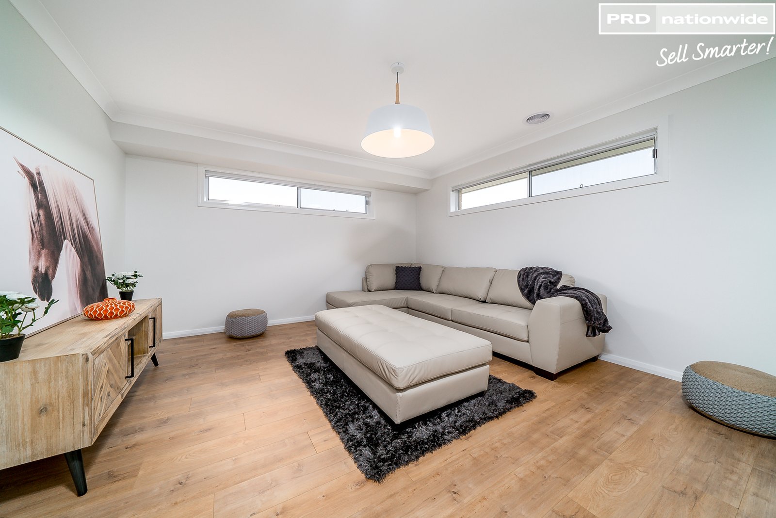 19 Thane Court LLOYD 7