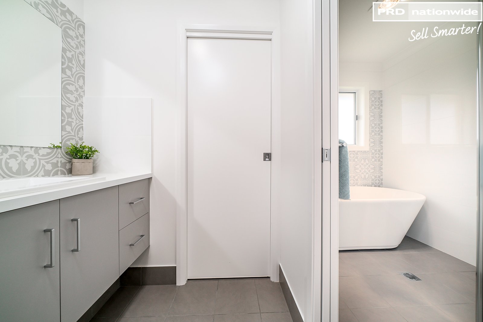 19 Thane Court LLOYD 10