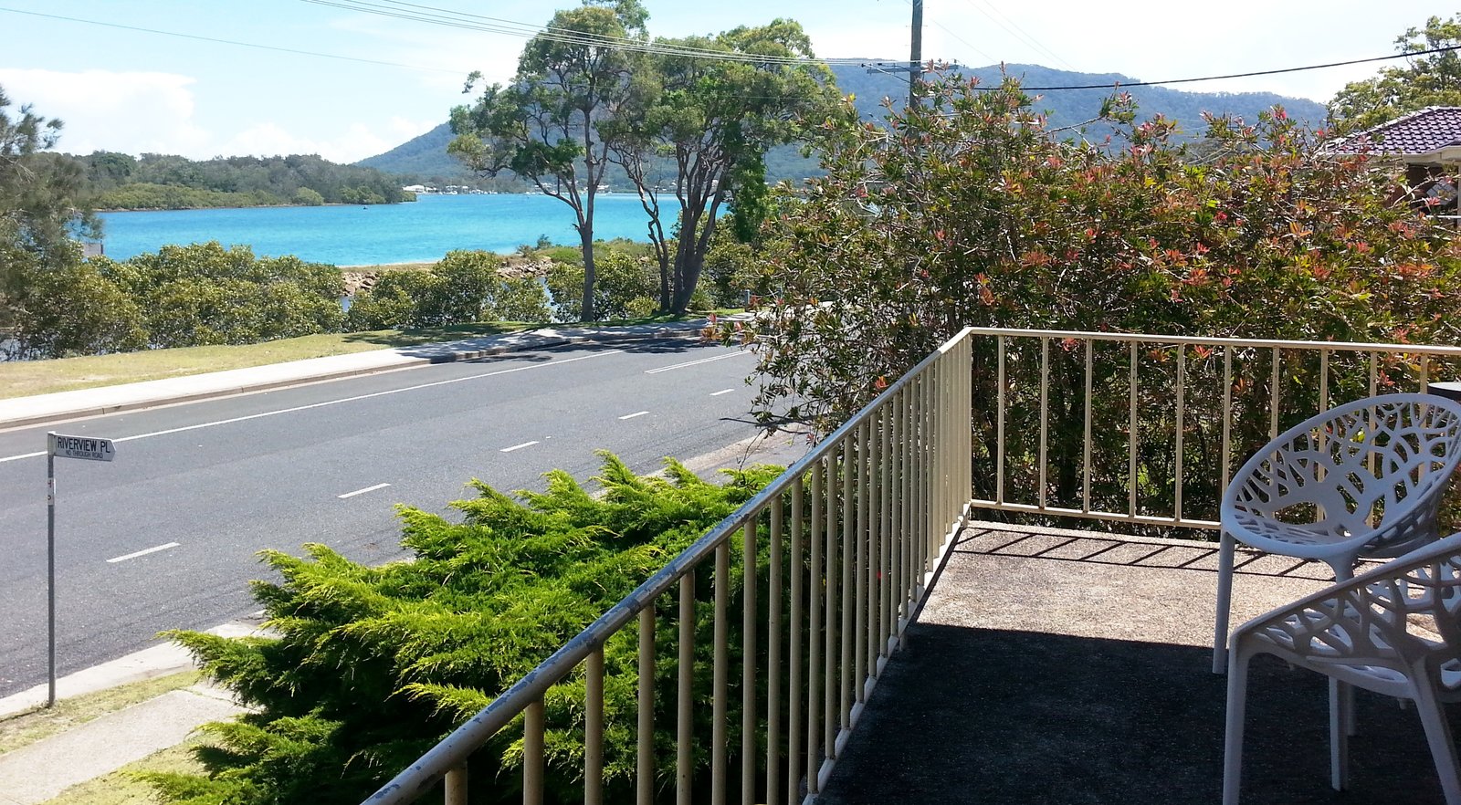 19 The Parade NORTH HAVEN 1