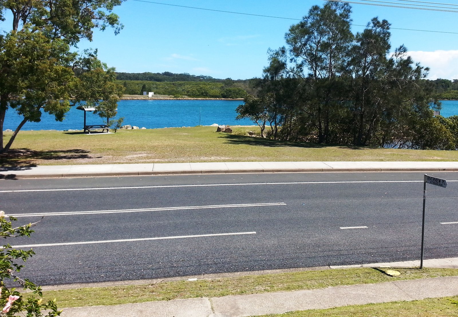 19 The Parade NORTH HAVEN 11