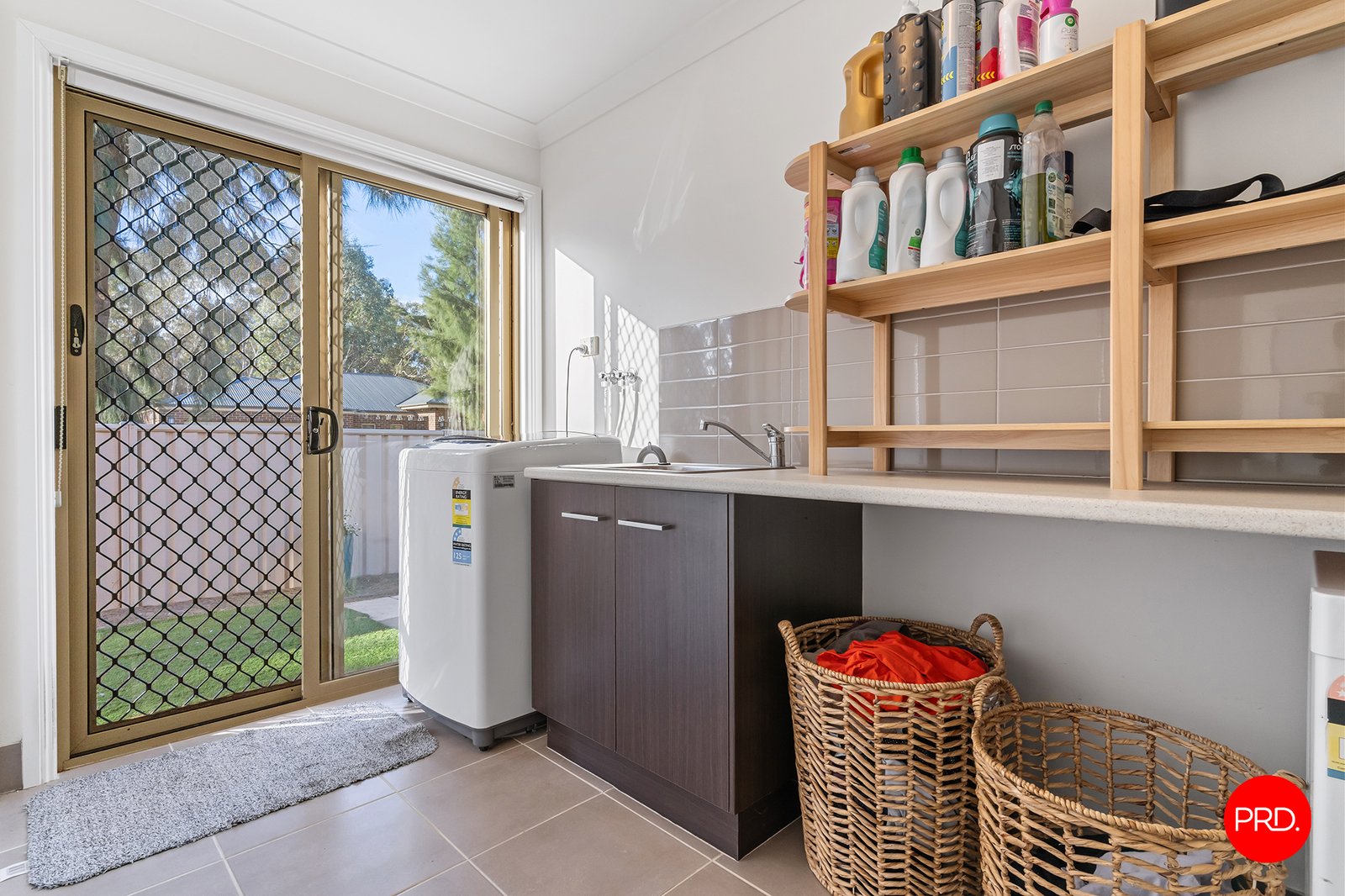 19 Thomas Drive MARONG 12