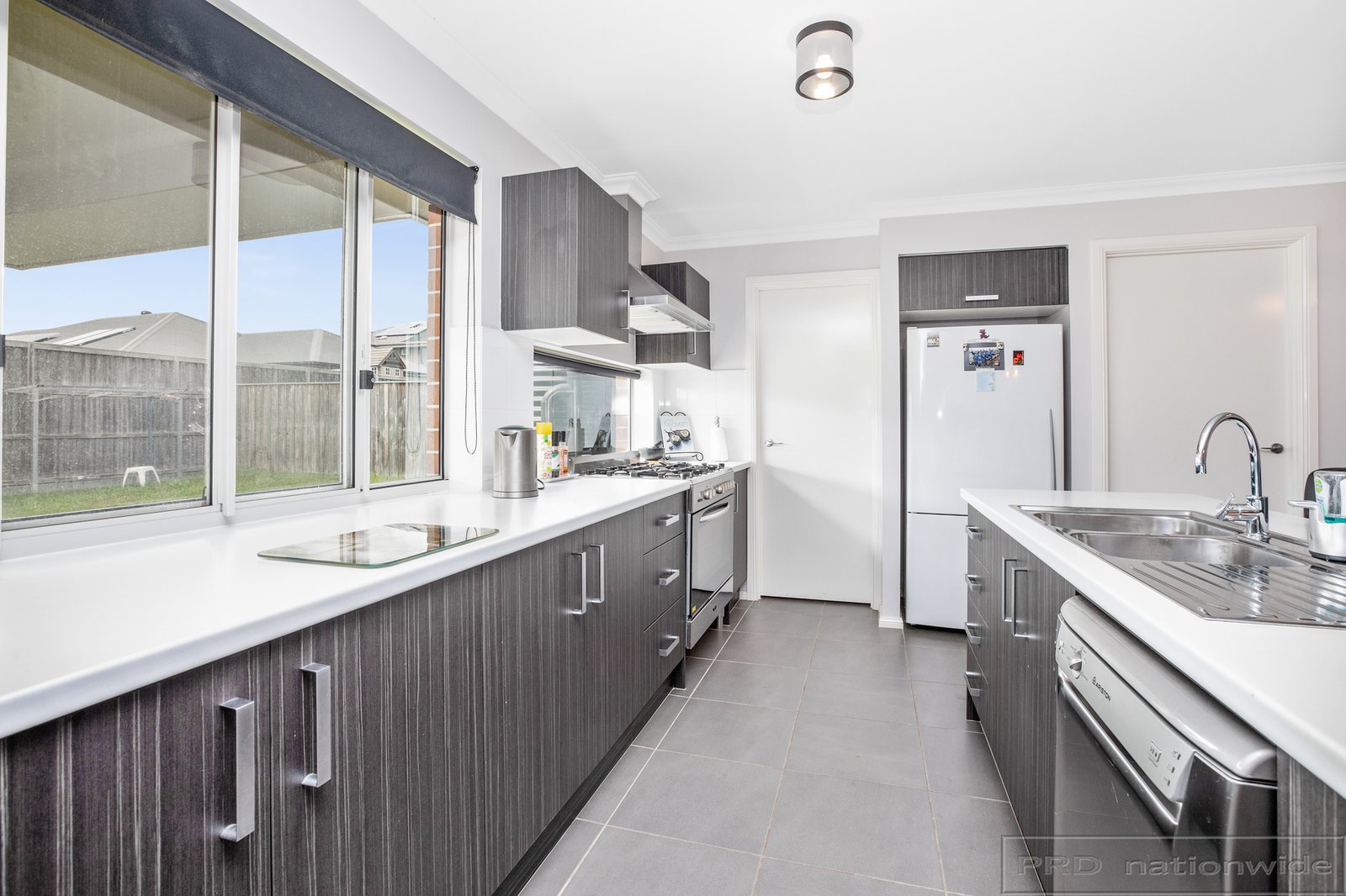 19 Threadtail Street CHISHOLM 7