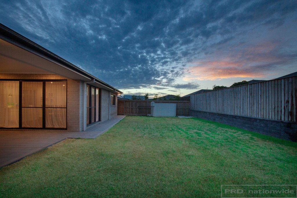 19 Tigertail Street CHISHOLM 10