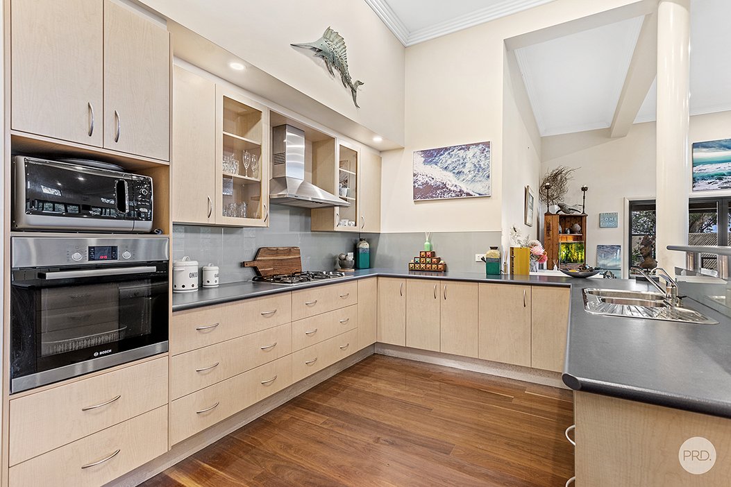 19 Tingara Road NELSON BAY 4