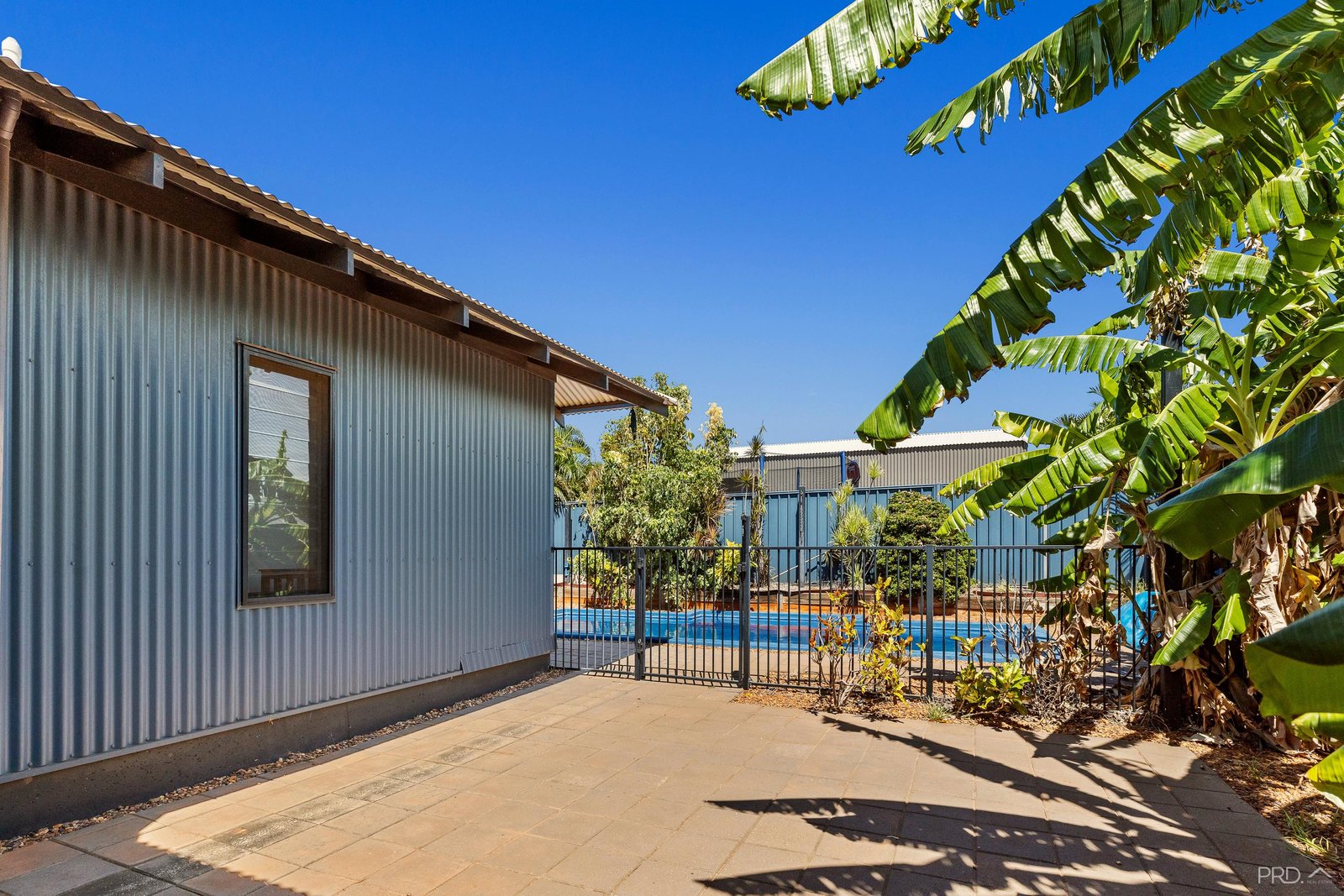 19 Tomarito Crescent BILINGURR 25