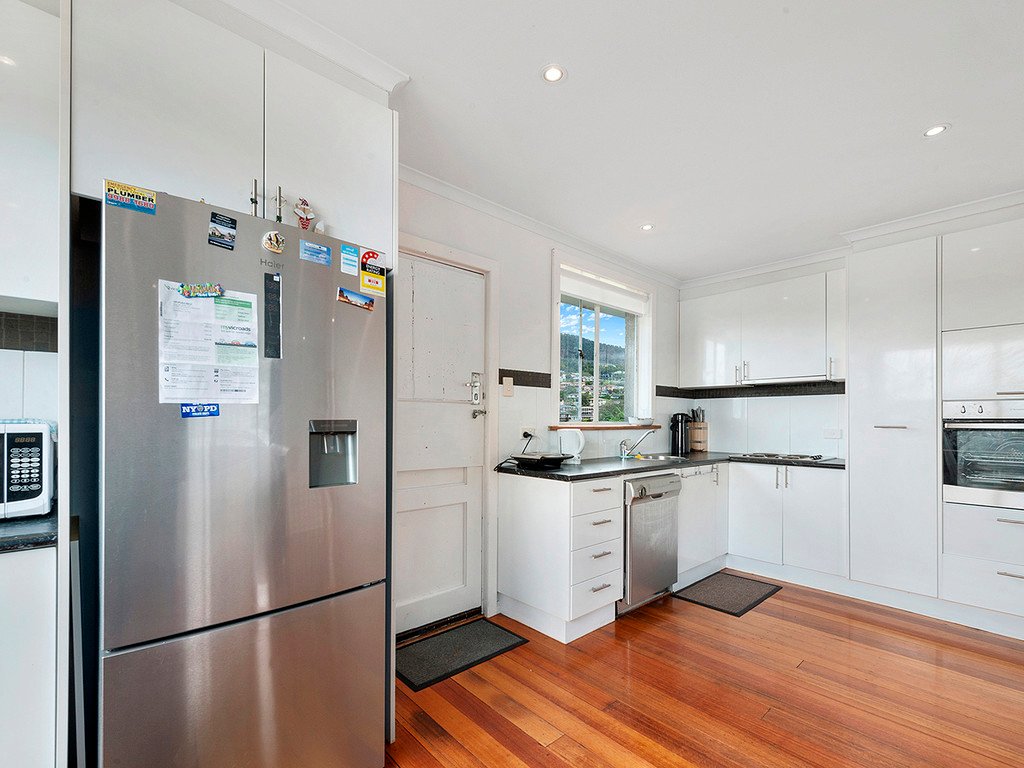 19 Tootonga Street CHIGWELL 3