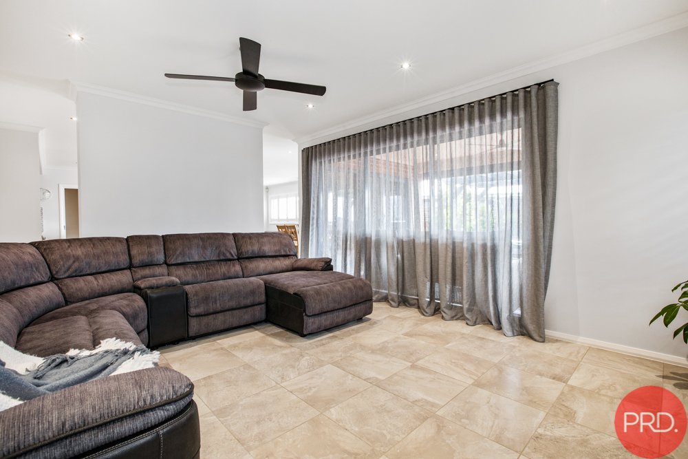 19 Triller Street ABERGLASSLYN 11