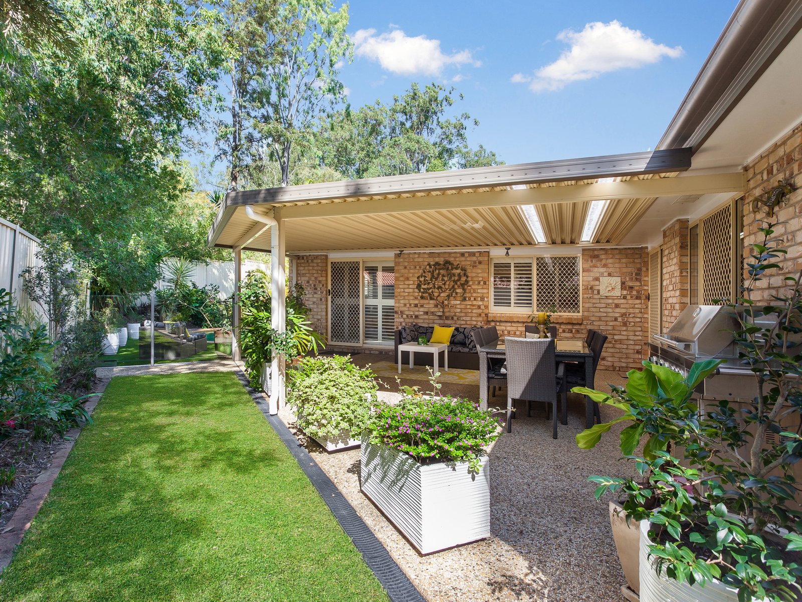 19 Trinity Place ROBINA 17