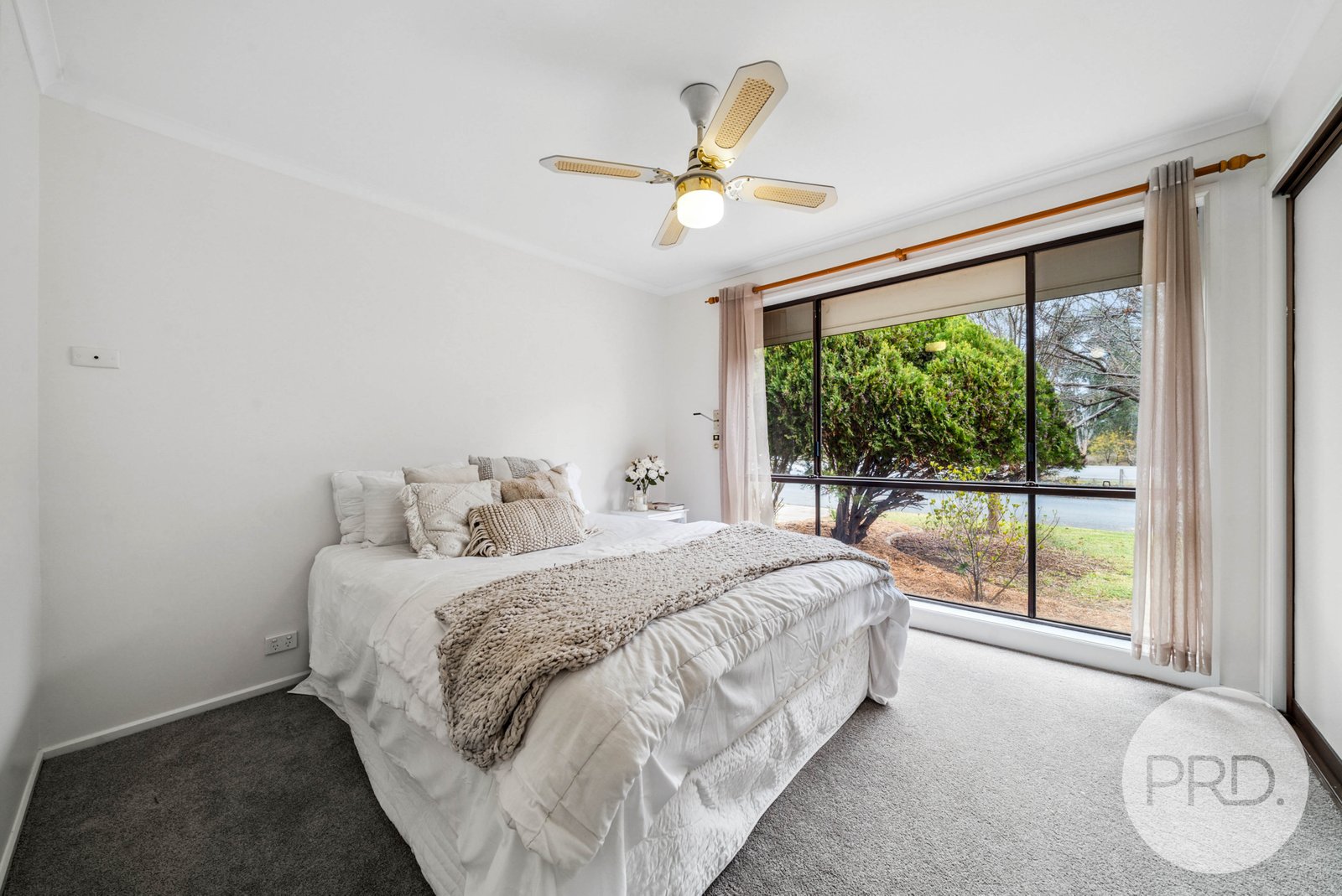 19 Truscott Drive ASHMONT 8