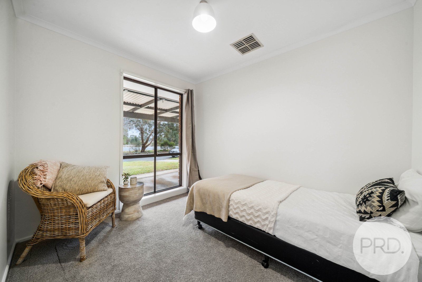 19 Truscott Drive ASHMONT 11