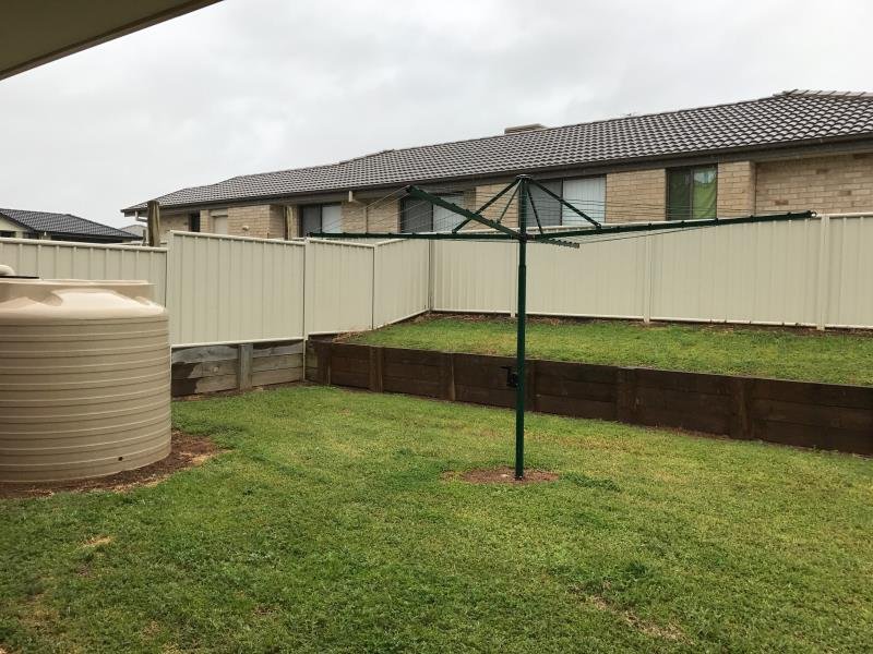 19 Tulipwood Crescent TAMWORTH 8