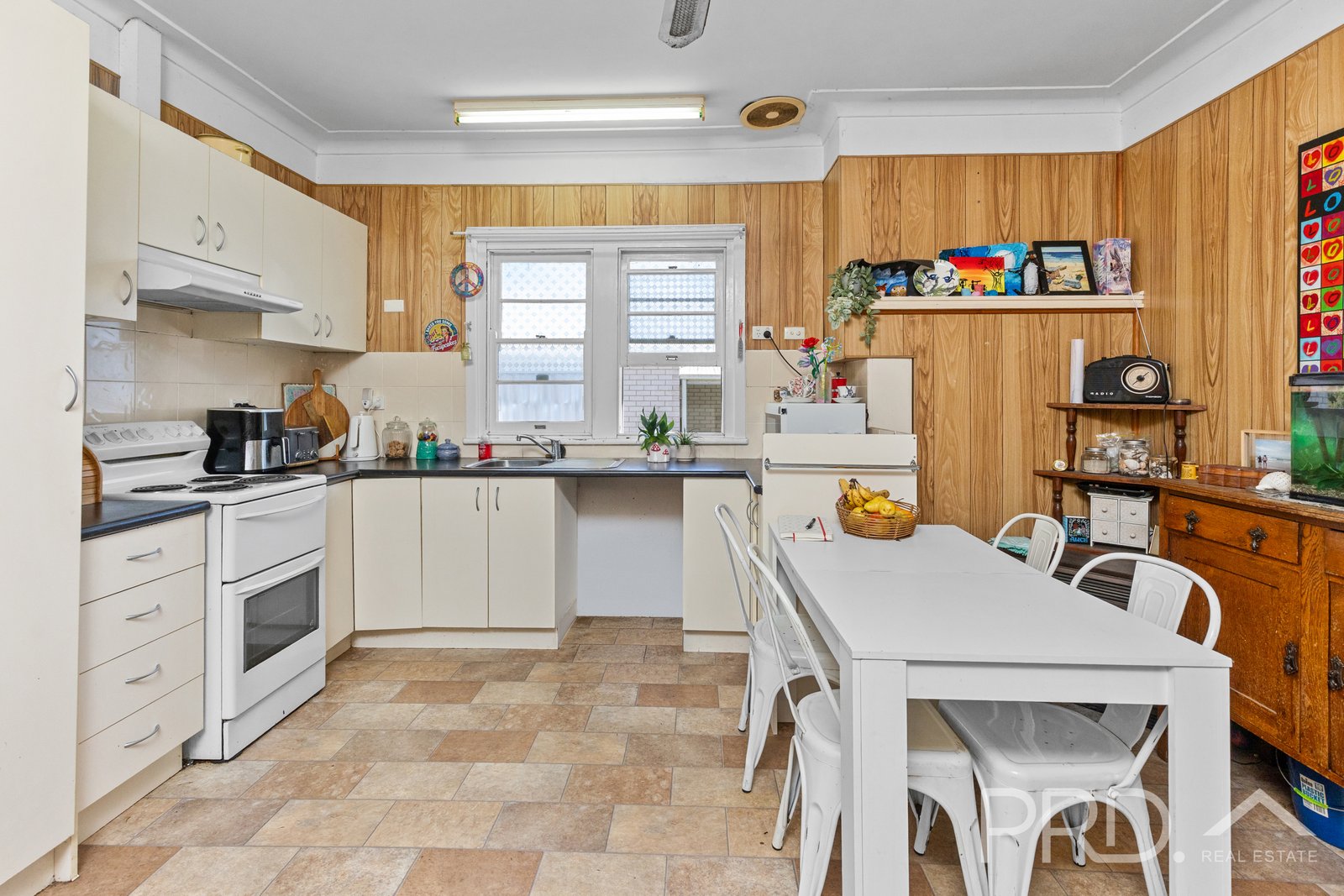 19 Tumut Street TUMUT 4
