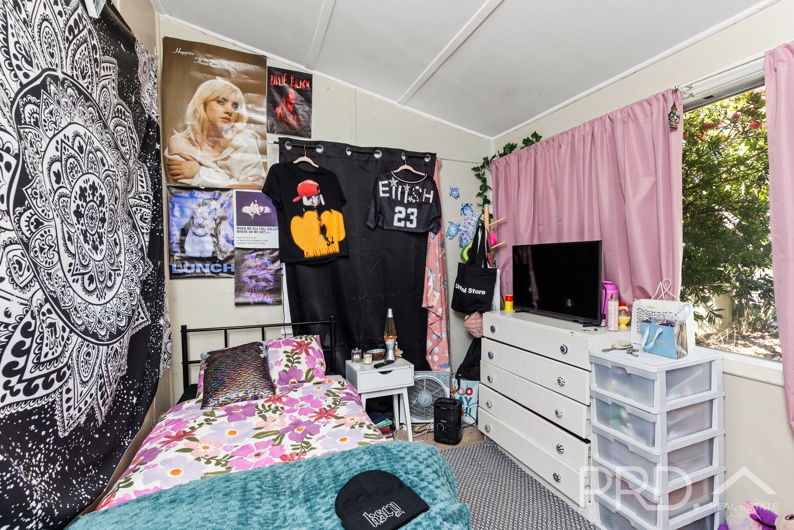 19 Tumut Street TUMUT 9
