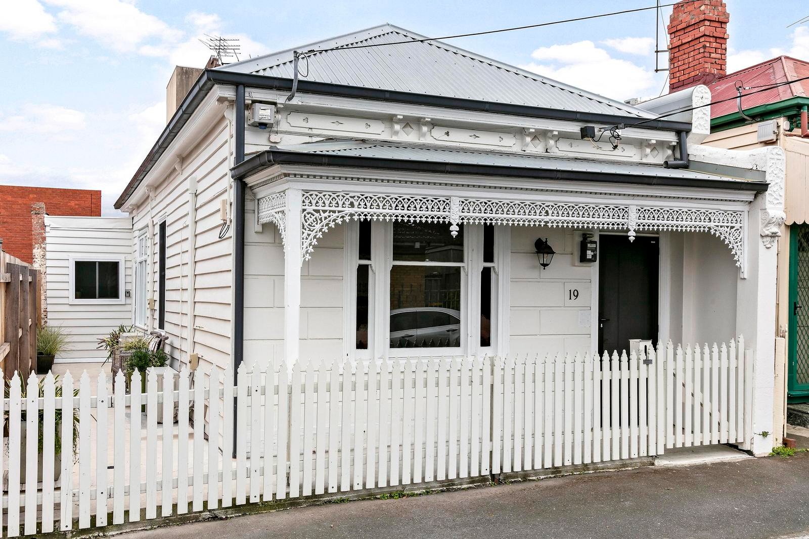 19 Turnbull Grove, Northcote VIC 3070