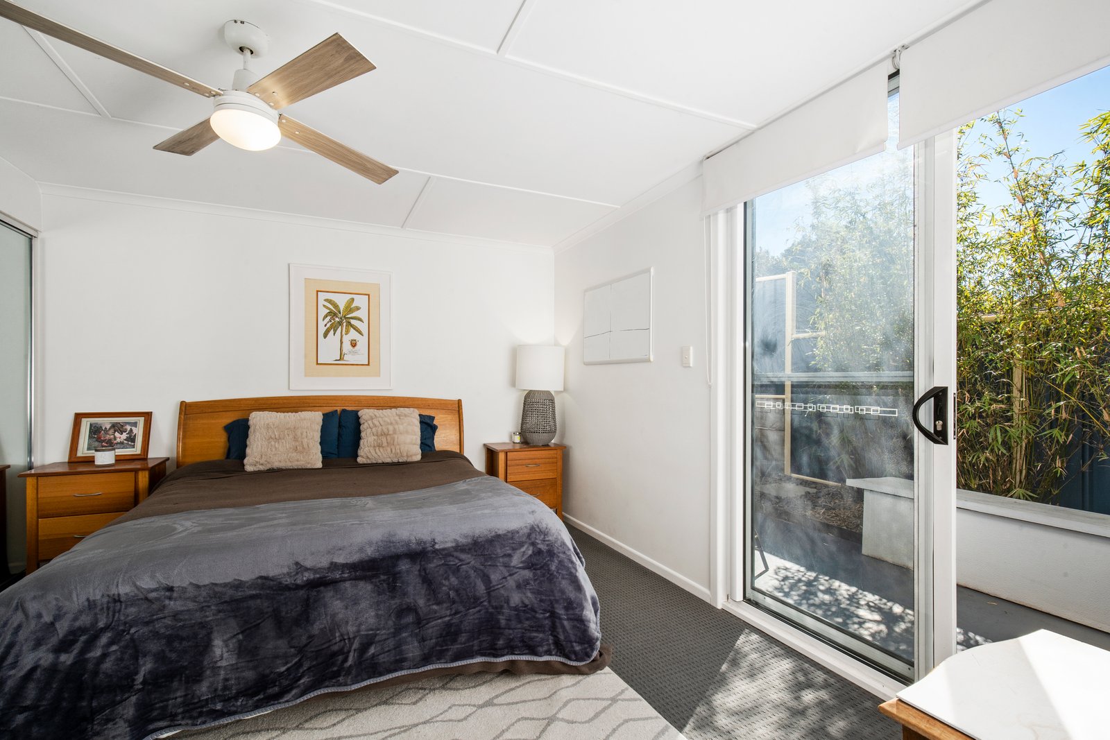 19 Twenty Fifth Avenue PALM BEACH 18