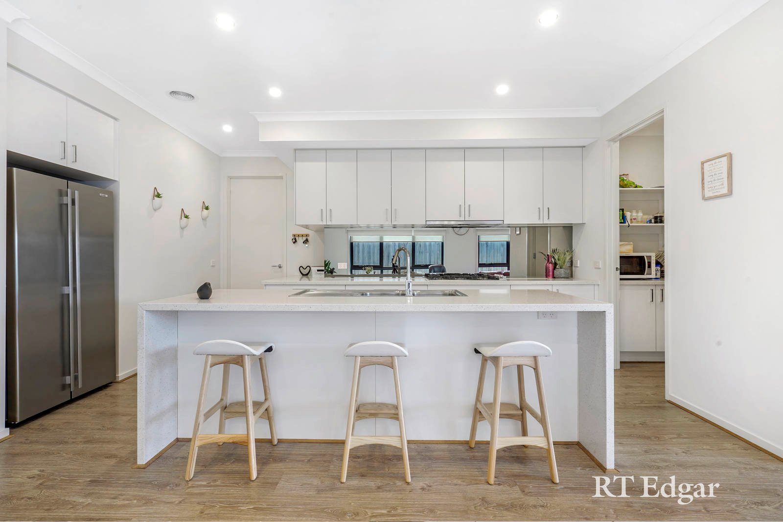 Real Estate and Property in 19 Vancleve Crescent, Gisborne, VIC