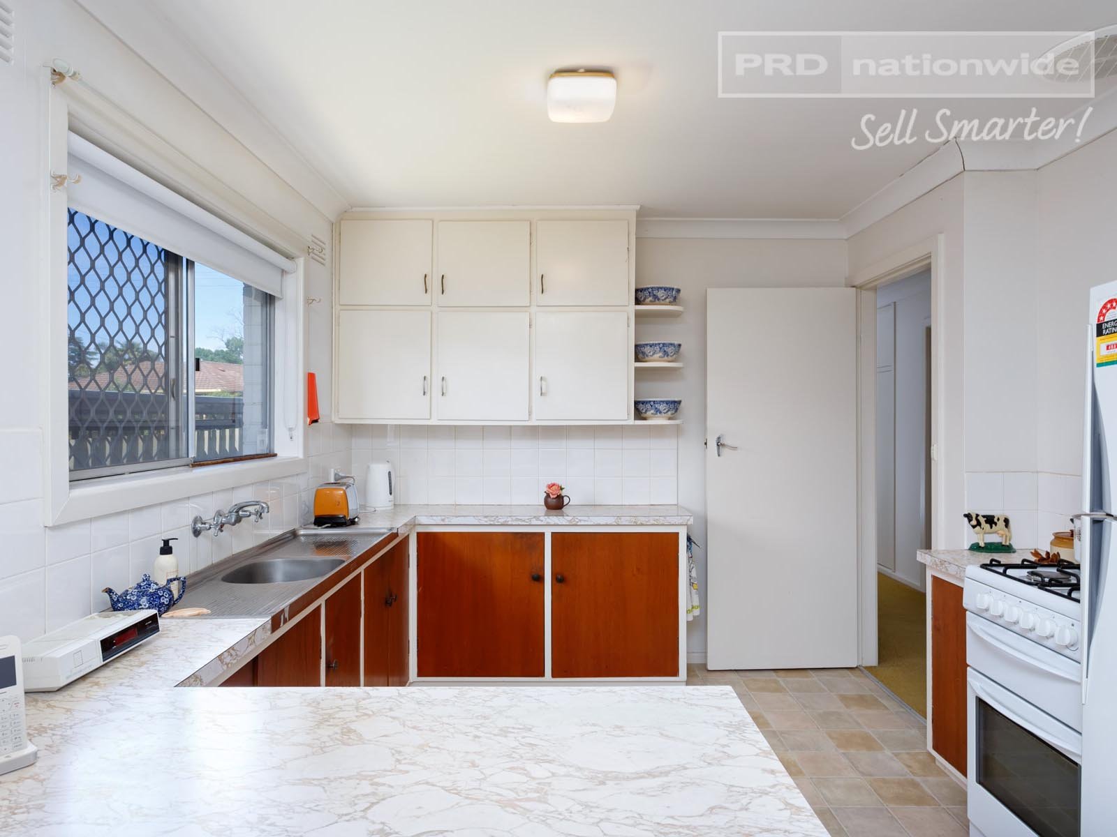 19 Vasey Street ASHMONT 2