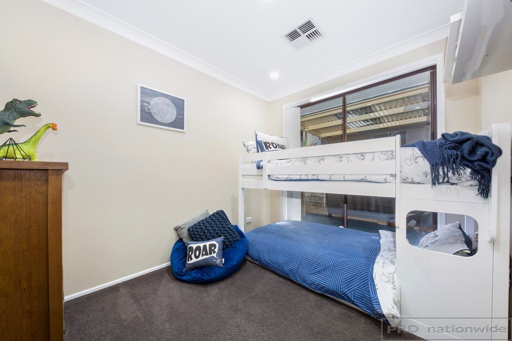 19 Vista Parade EAST MAITLAND 16